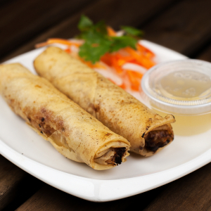 9. Vegetable Spring Rolls (2 pcs)
